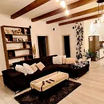 Orava Apartment *