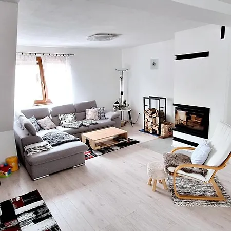 Apartment Orava *