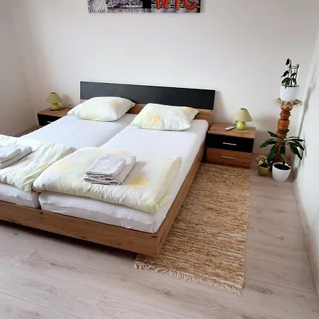 Orava Apartment *